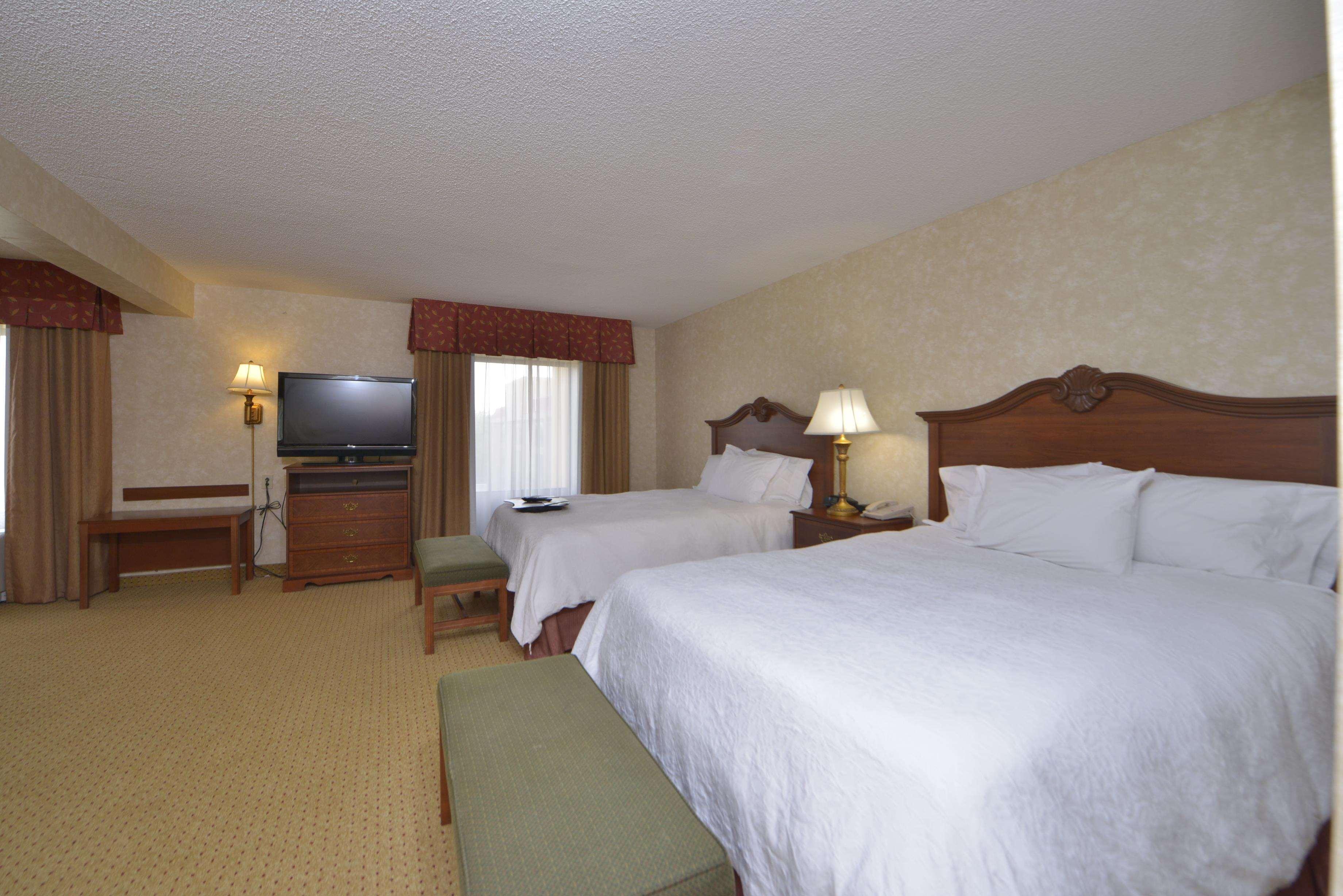 Hampton Inn Wytheville Exterior foto